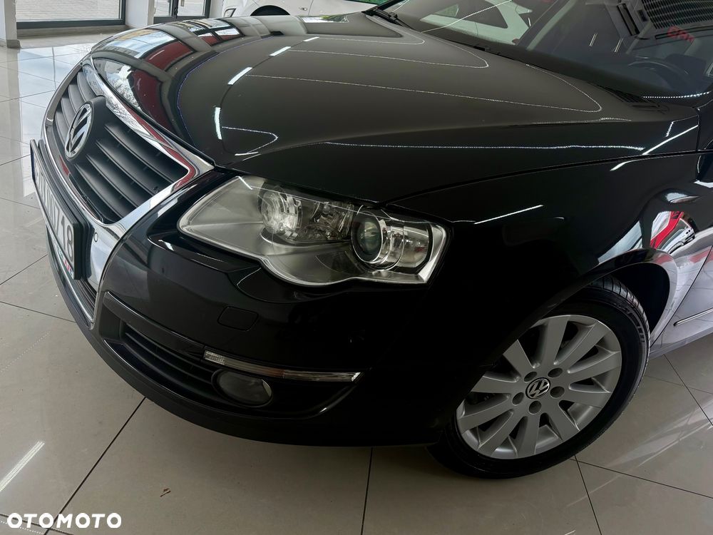 Volkswagen Passat - 34