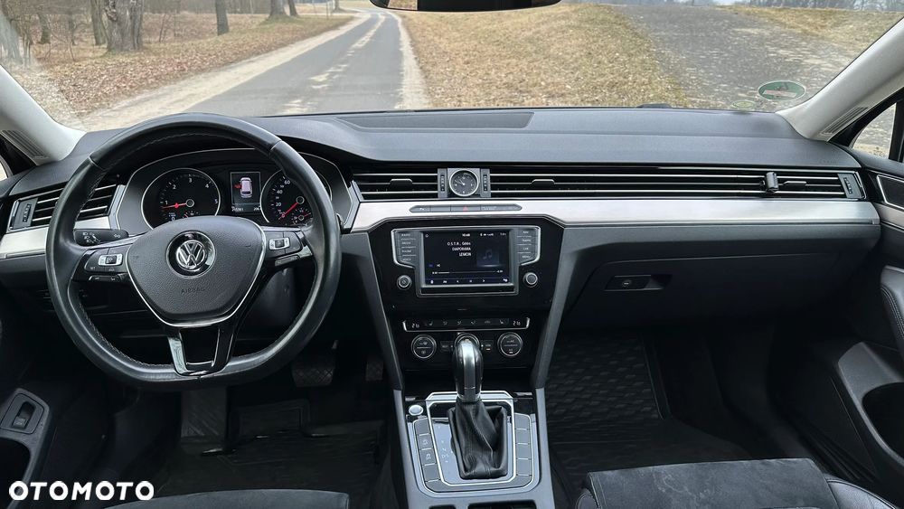 Volkswagen Passat 2.0 TDI BMT Highline DSG - 18