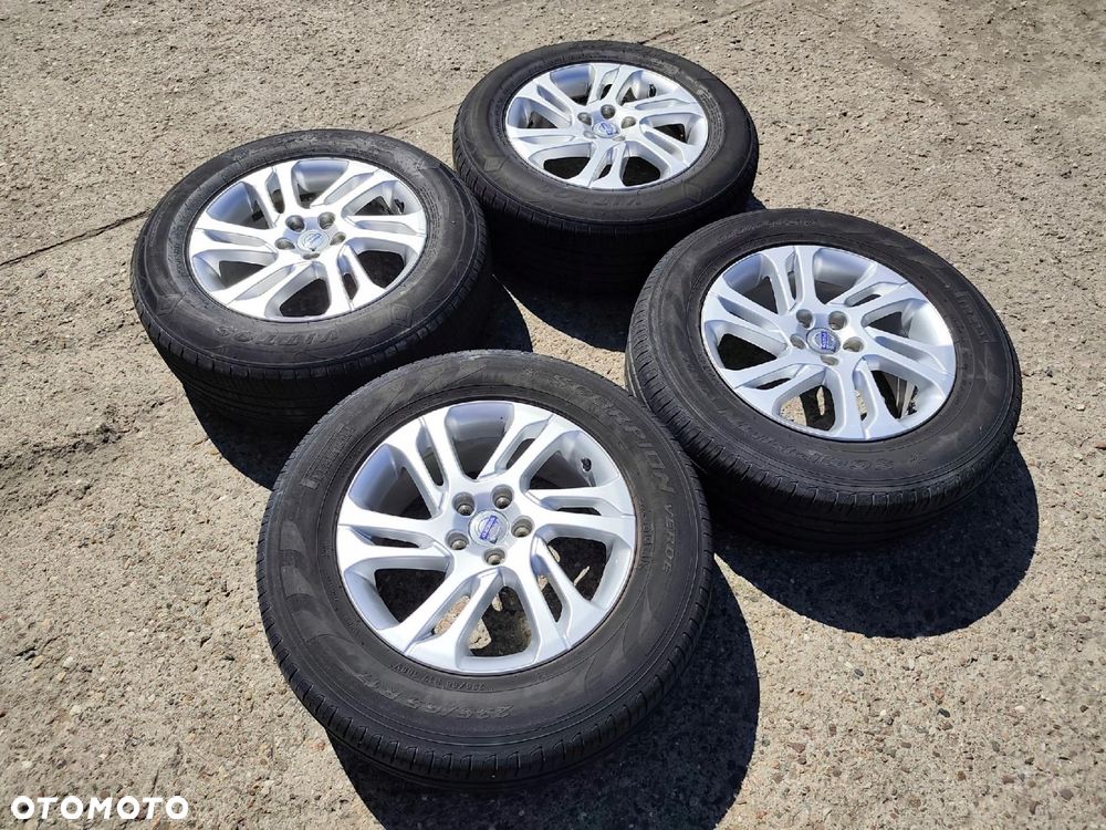 VOLVO XC60 KOŁA FELGI 31429693 ET55 7,5X17 - 3