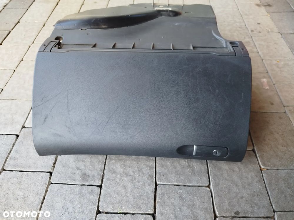 Audi A4 B6 B7 schowek pasażera