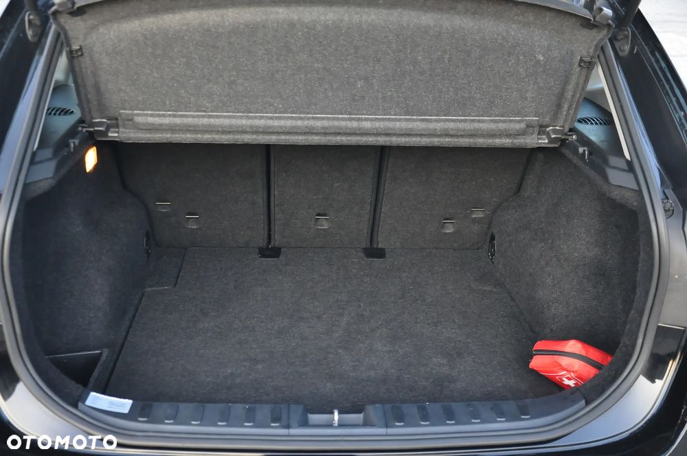 BMW X1 xDrive20d - 35