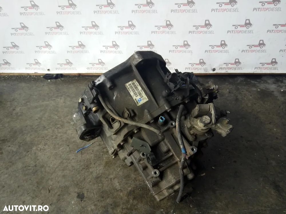 Cutie de viteze NISSAN Almera , Primera 2.2 2002 2003 2004 2005 2006 - 2