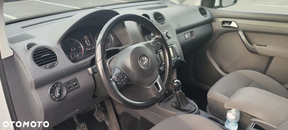 Volkswagen Caddy Highline Mixt - 6