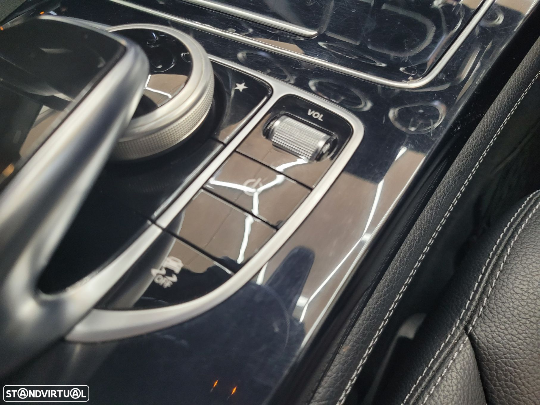 Mercedes-Benz GLC 350 e AMG Line 4-Matic - 32