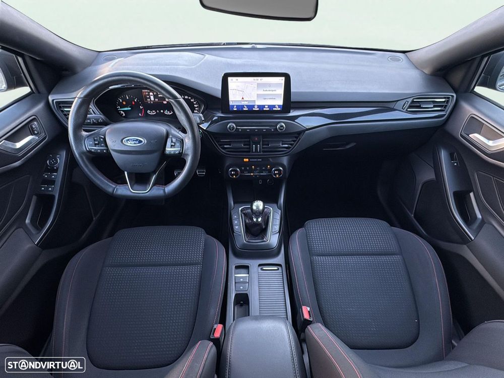 Ford Focus 1.5 TDCi ECOBlue ST-Line - 13
