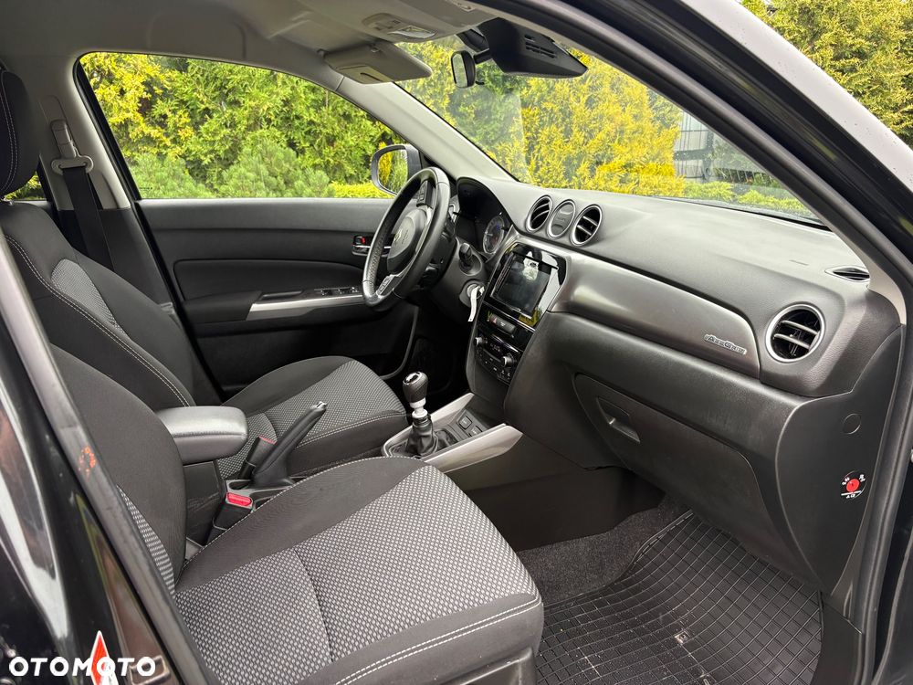 Suzuki Vitara 1.4 Boosterjet Hybrid Allgrip Comfort - 26
