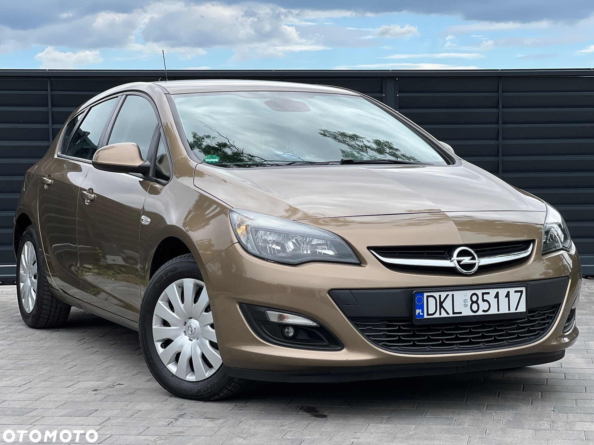Opel Astra IV 1.4 T Essentia - 5
