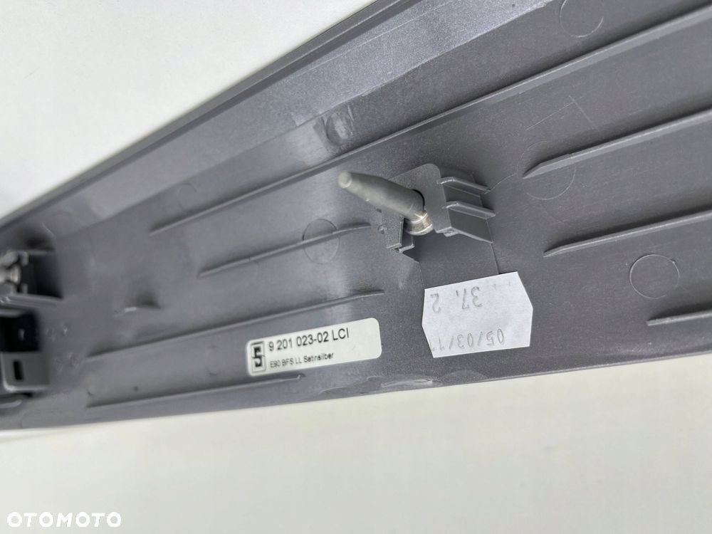 BMW 3 E90 E91 LIFT LISTWY OZDOBNE DEKORY EUROPA SATINSILBER KOMPLET 9201023 - 15