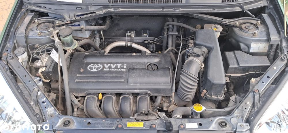 Toyota RAV4 - 15