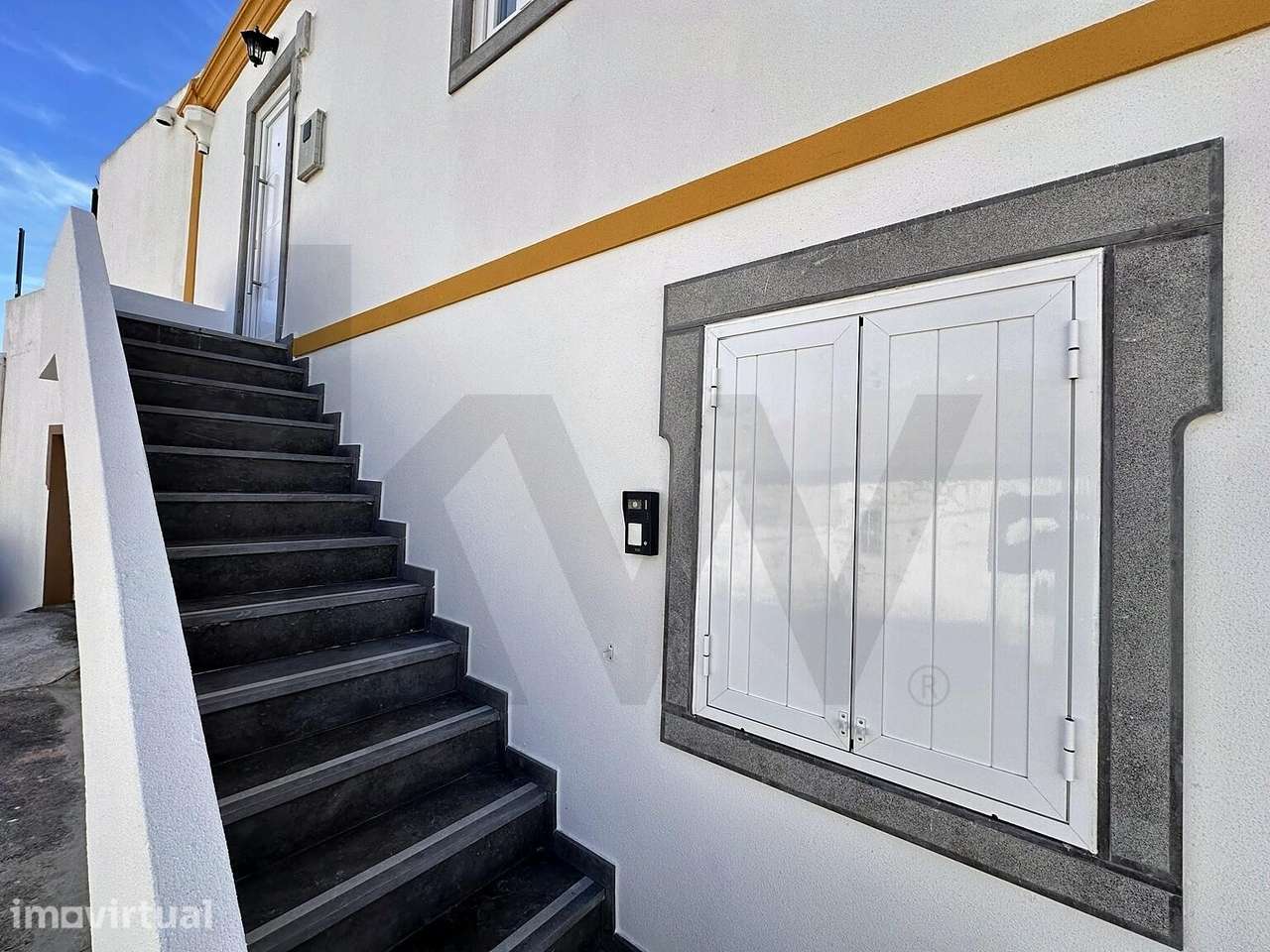 Moradia T3 totalmente remodelada em Ribamar - Lourinhã, a poucos minut - Grande imagem: 2/37