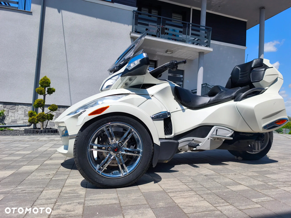 Can-Am Spyder
