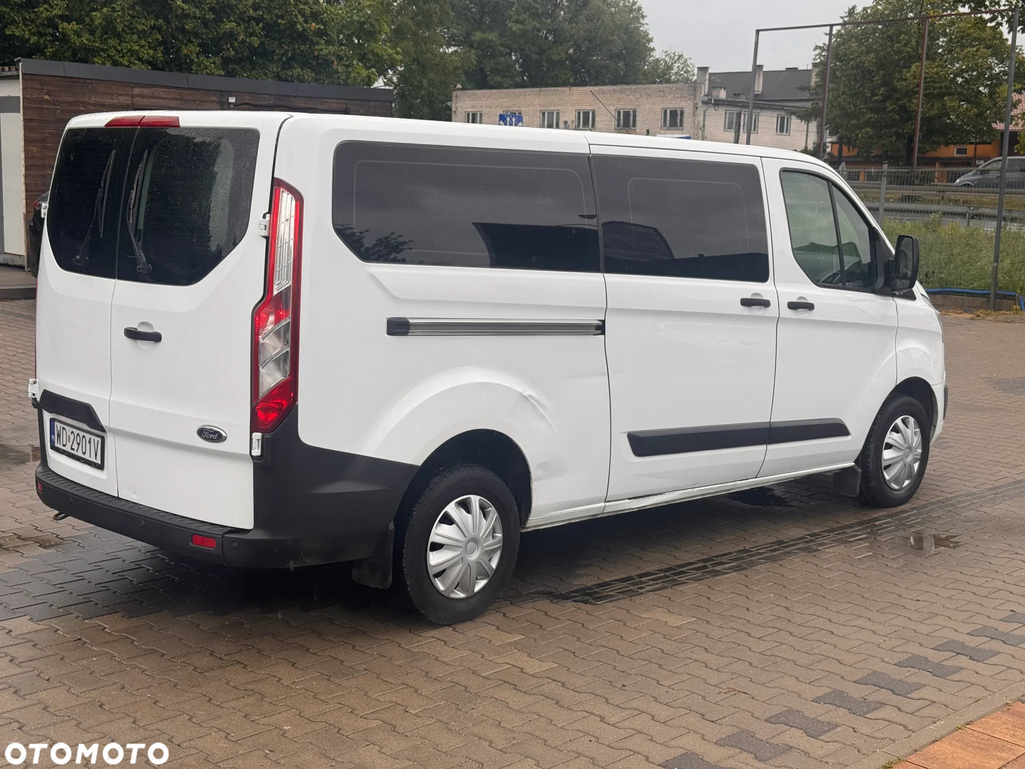 Ford Transit Custom - 8