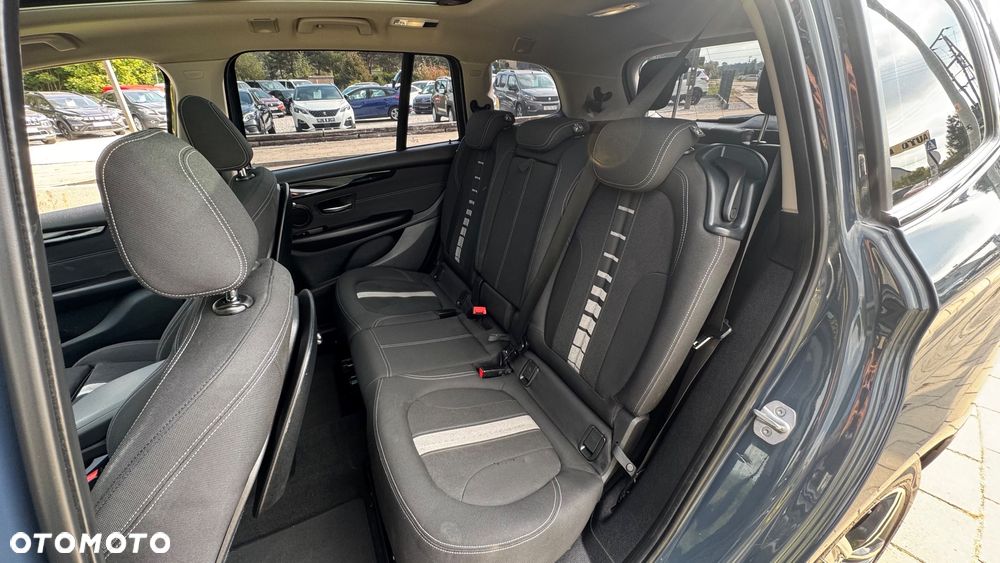BMW Seria 2 218i Gran Tourer Sport Line - 32