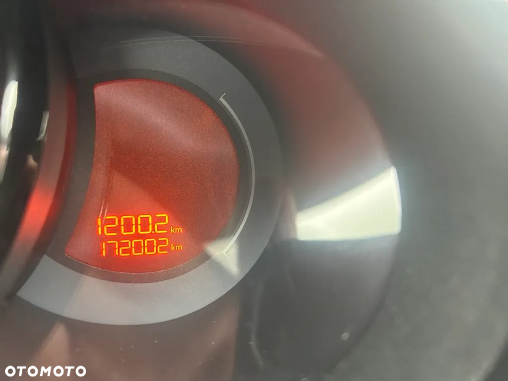Citroën C3 1.6 e-HDi Exclusive - 11