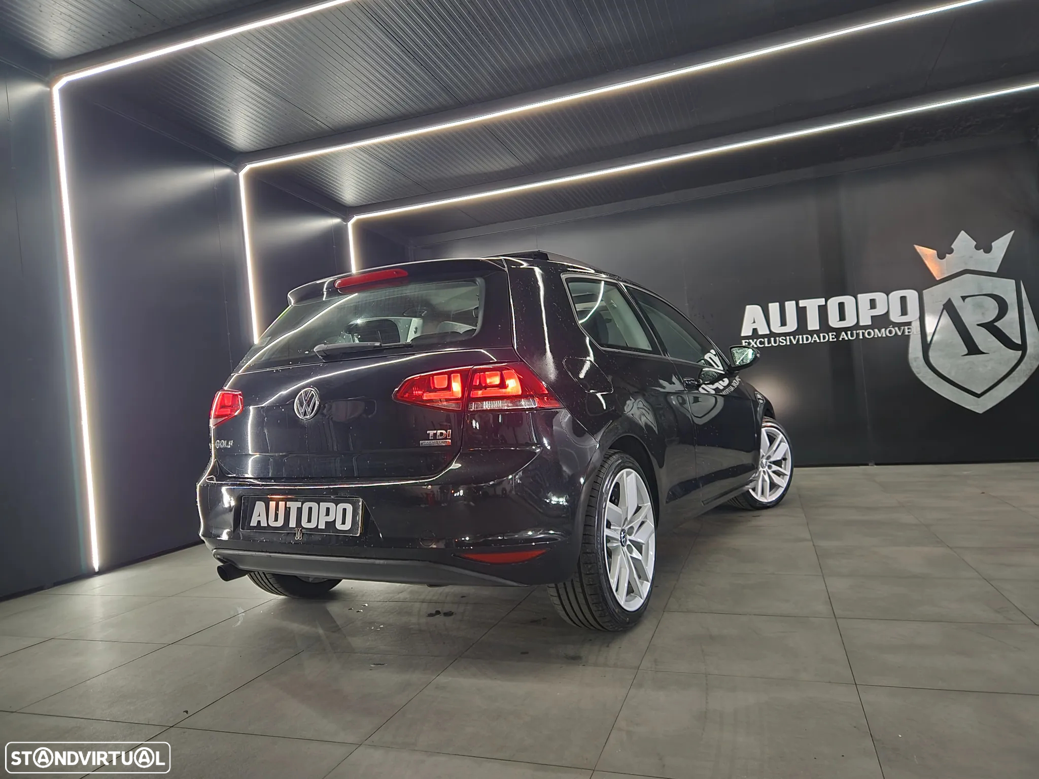 VW Golf 1.6 TDi Highline - 19