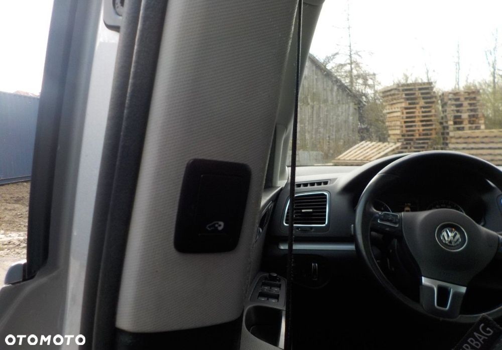 Volkswagen Sharan - 23