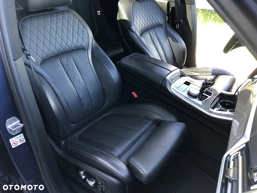 BMW X5 M M50d - 11