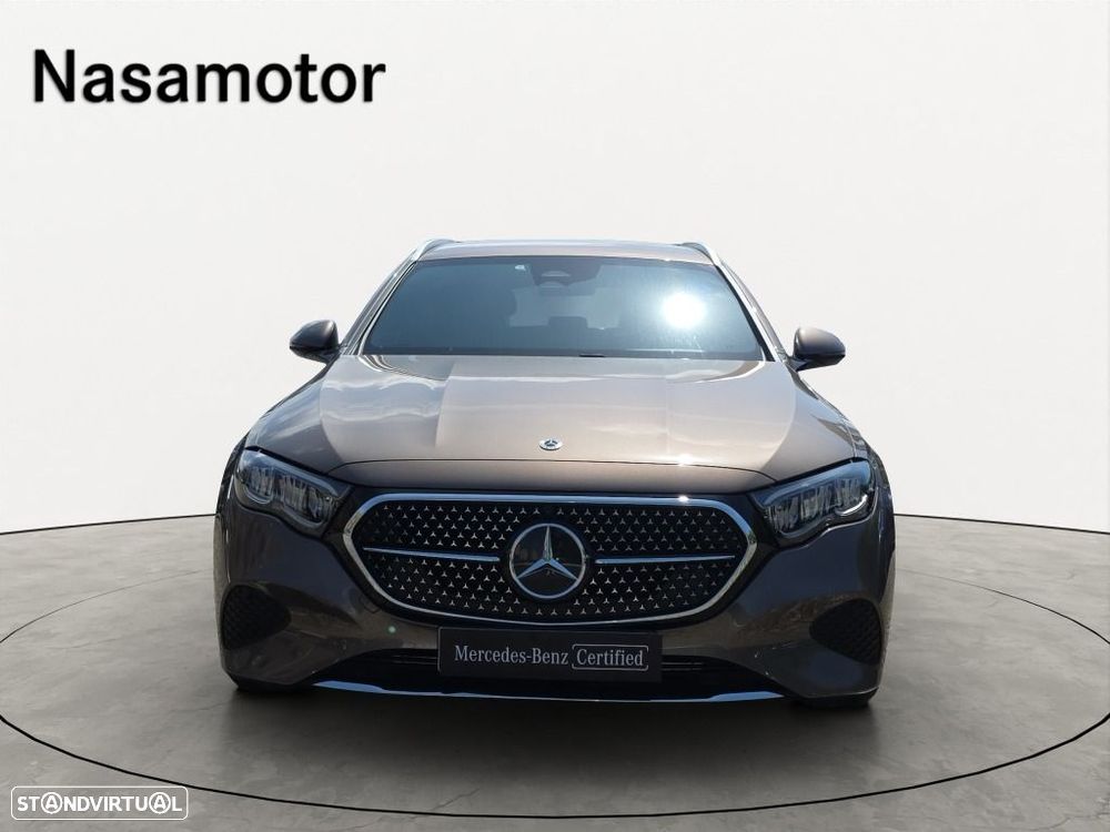 Mercedes-Benz E 300 - 6