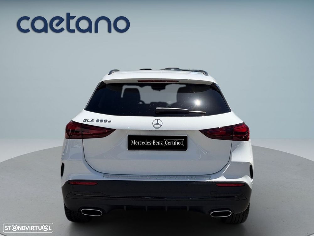 Mercedes-Benz GLA 250 e AMG Line - 8