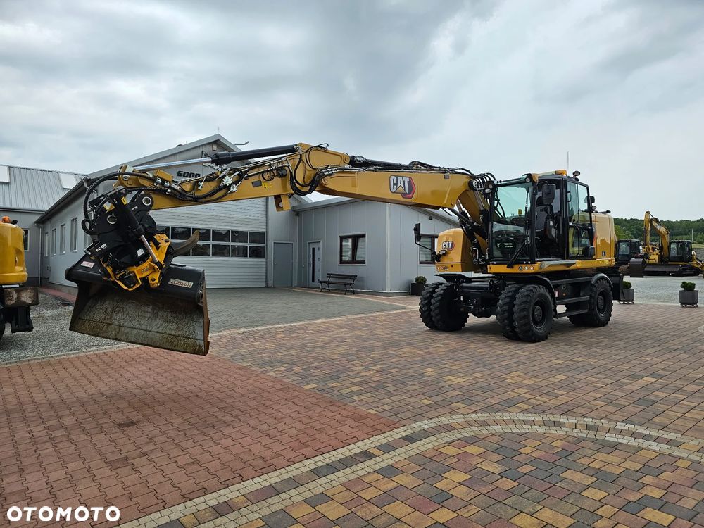 Caterpillar M 318 F - 38
