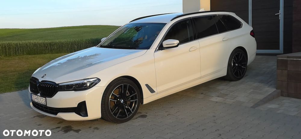 BMW Seria 5 530d xDrive mHEV Luxury Line - 2