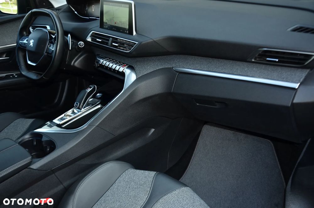 Peugeot 3008 1.2 PureTech GT S&S EAT8 - 31