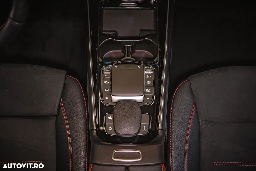 Mercedes-Benz GLA AMG 35 4MATIC Aut. - 13