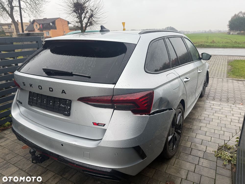 Skoda Octavia 2.0 TSI RS DSG - 3