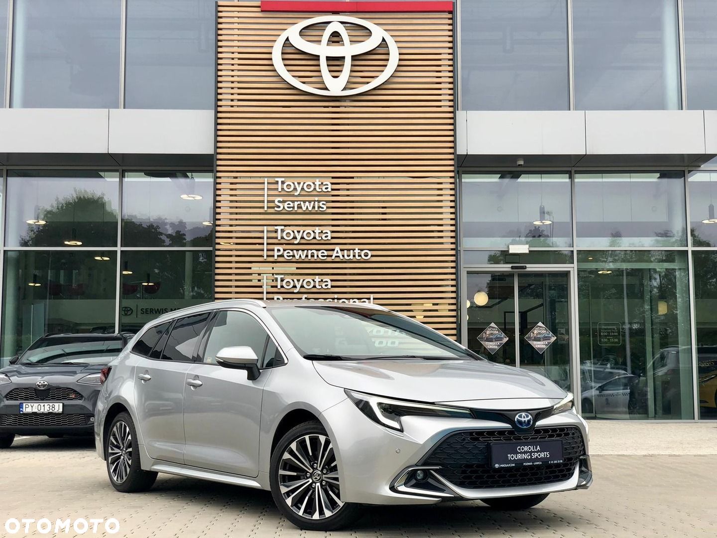 Toyota Corolla 1.8 Hybrid Style - 1