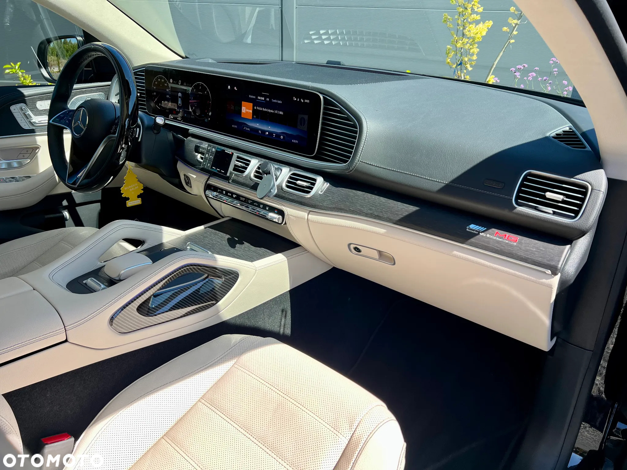 Mercedes-Benz GLE - 11