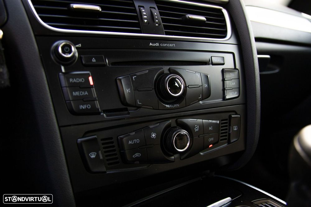 Audi A4 Avant 2.0 TDI Advance - 5