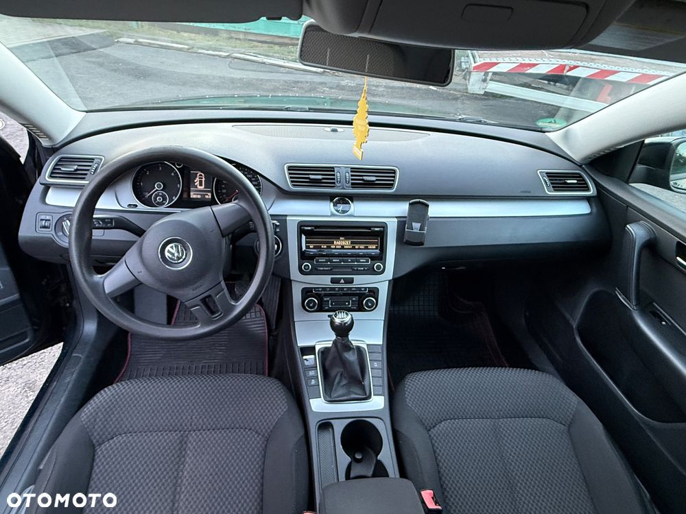 Volkswagen Passat 1.6 TDI BlueMotion - 7
