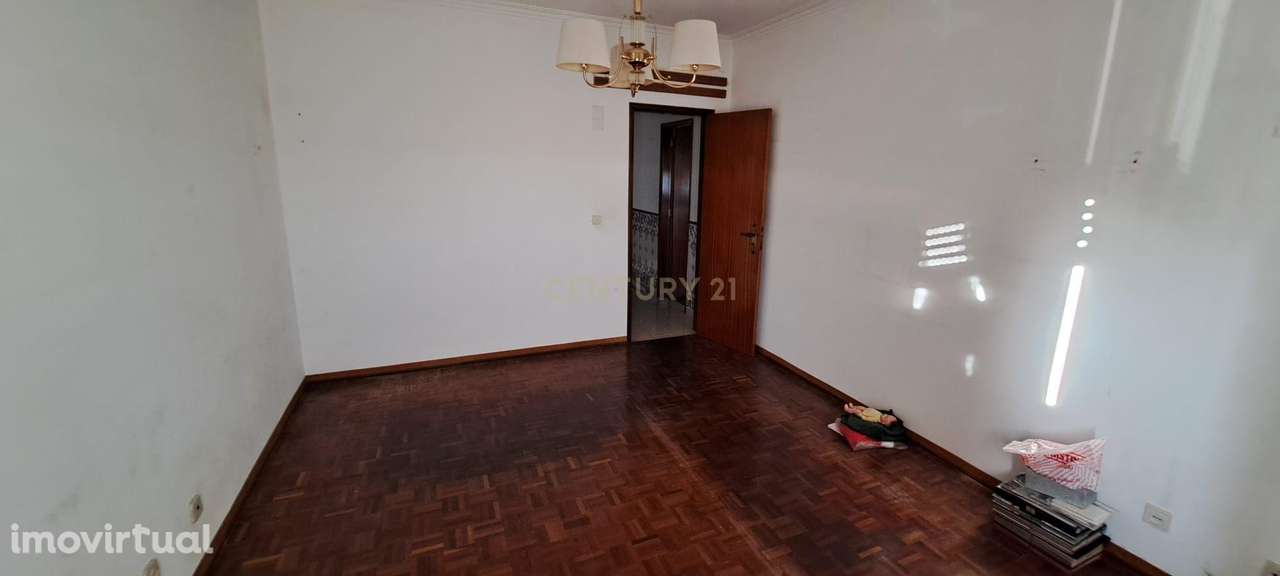 T2 em S. Pedro Penaferrim - Sintra - Grande imagem: 4/7