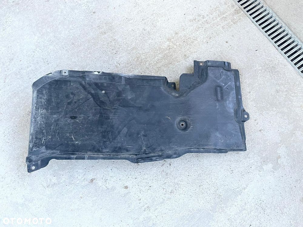 Osłona dolna podwozia Silnika skrzyni biegow Mercedes W169 w245 a1696100908 a1695241330 a1695201223 A1695201123 - 1