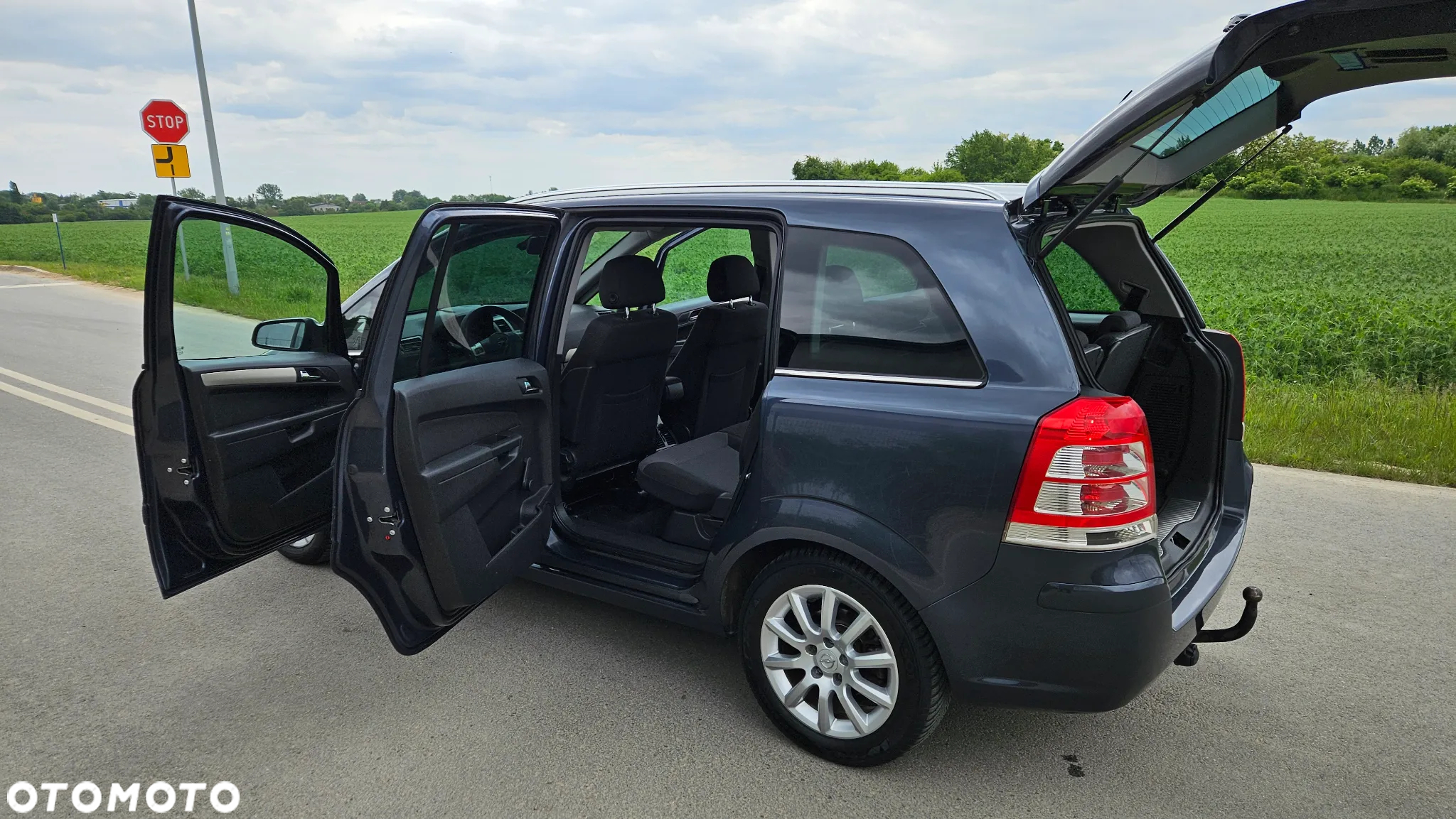 Opel Zafira 1.8 Cosmo - 18