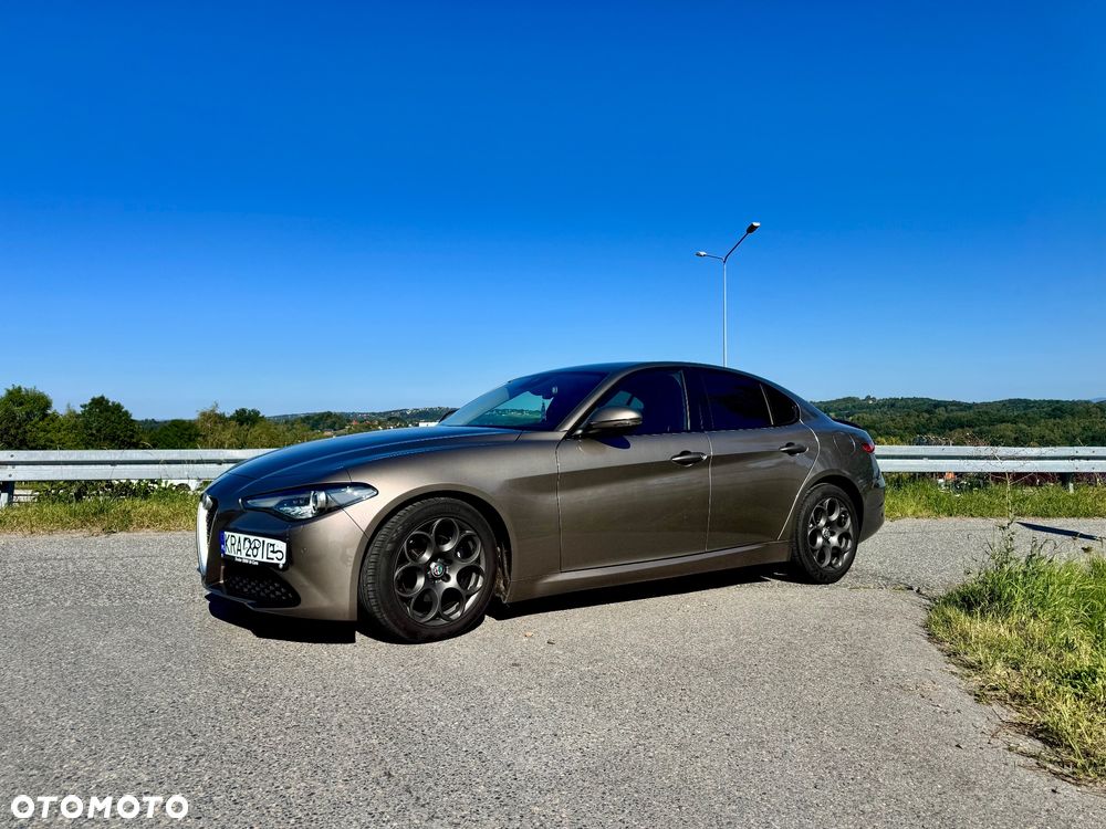 Alfa Romeo Giulia 2.2 D Turbo Super - 2