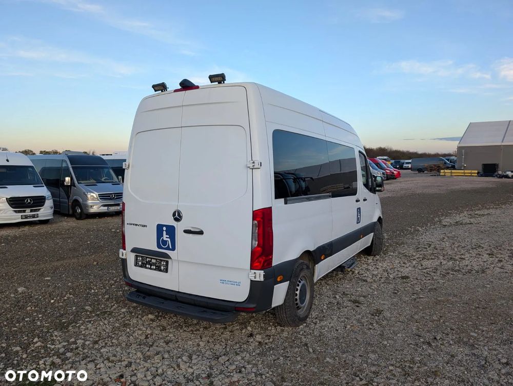 Mercedes-Benz eSprinter - 5