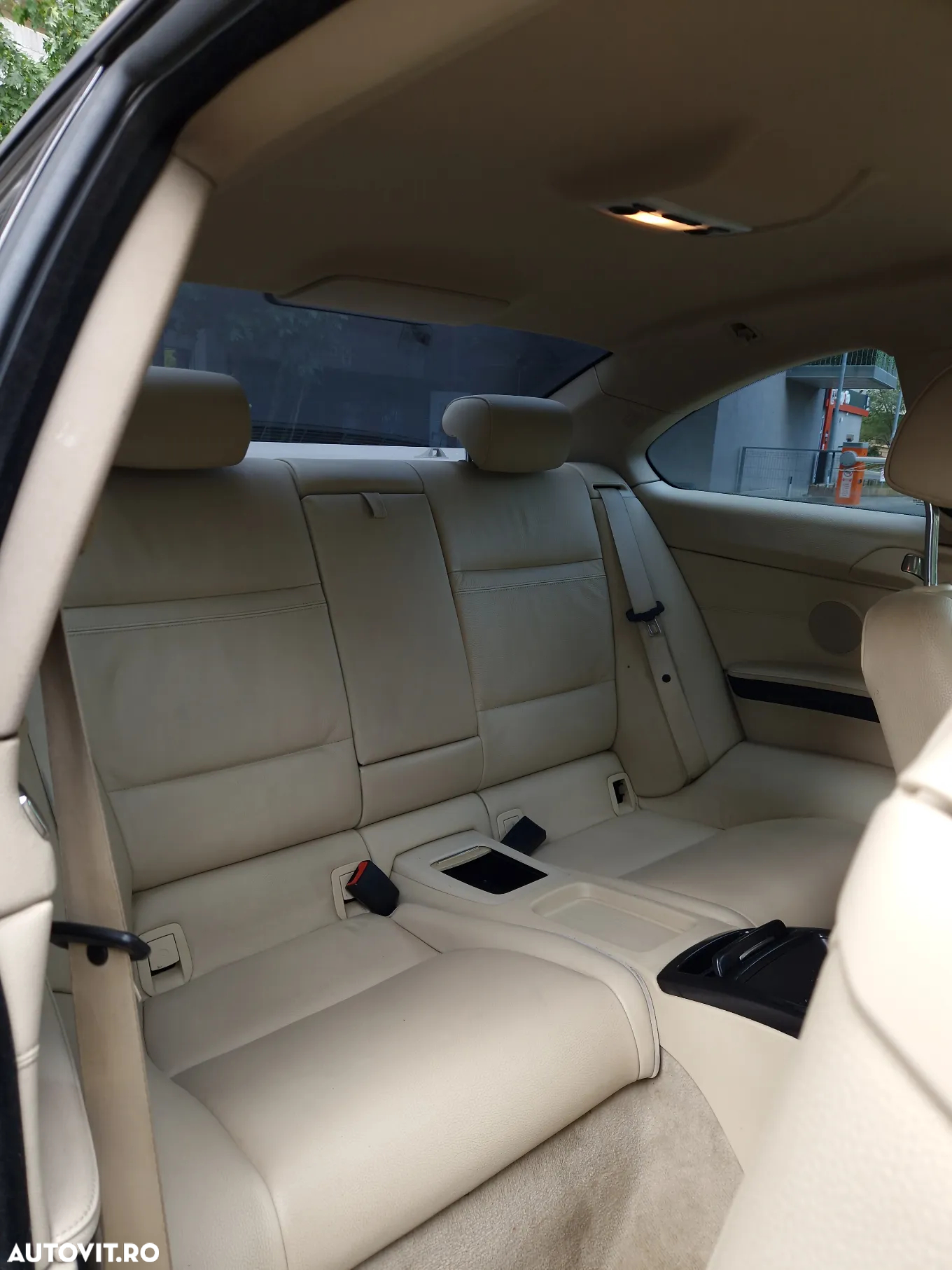 BMW Seria 3 320d Cabriolet - 6