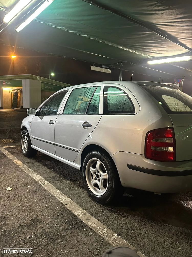Skoda Fabia Break 1.4 Comfort AR4 - 3