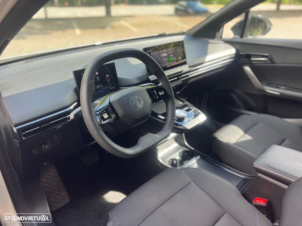 MG MG4 51 kWh Standard - 7