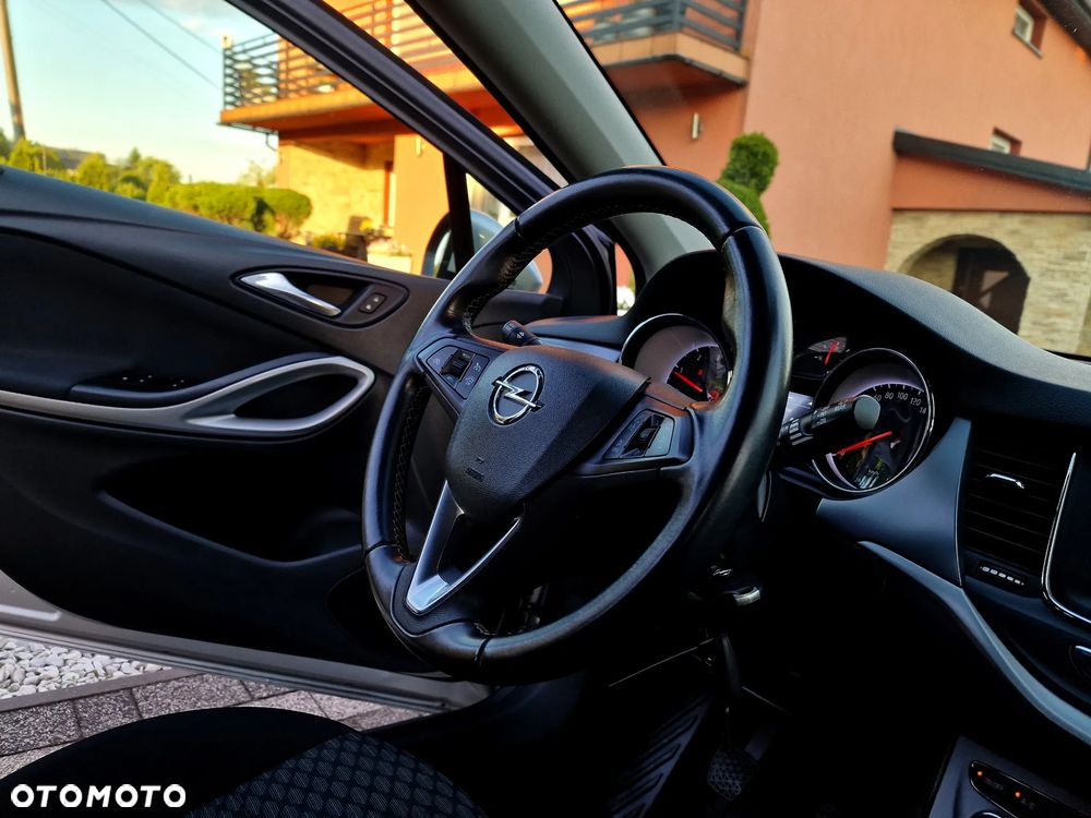 Opel Astra 1.6 CDTI Elite - 20