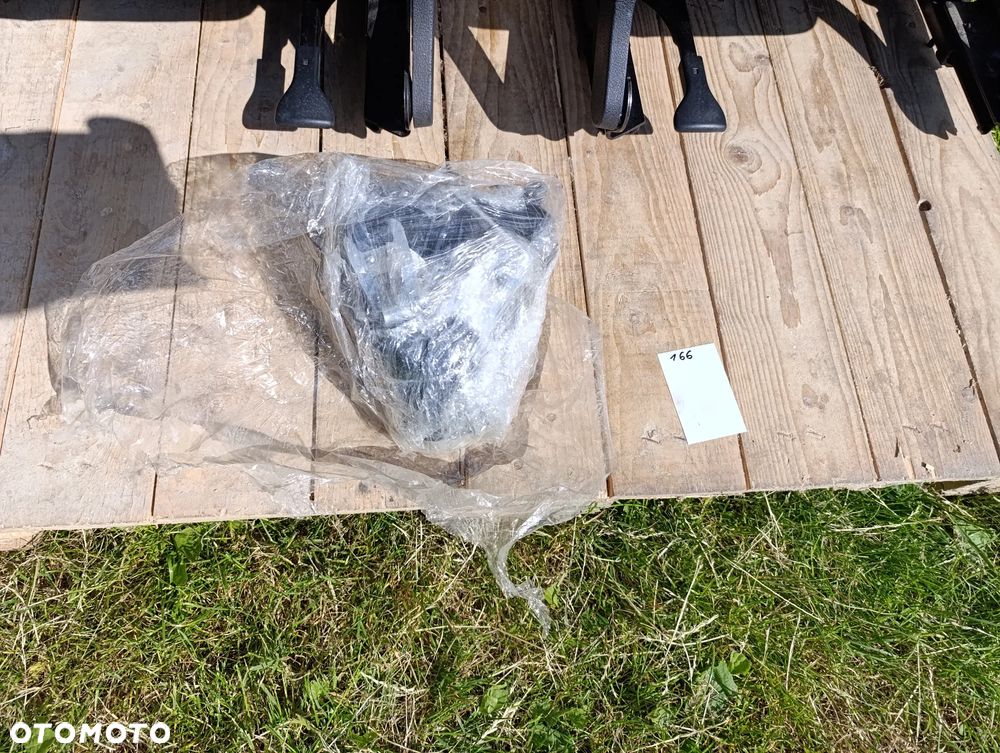 FOTELE TYŁ 3 RZĄD GALAXY MK3 PASY ŚRUBY - 5