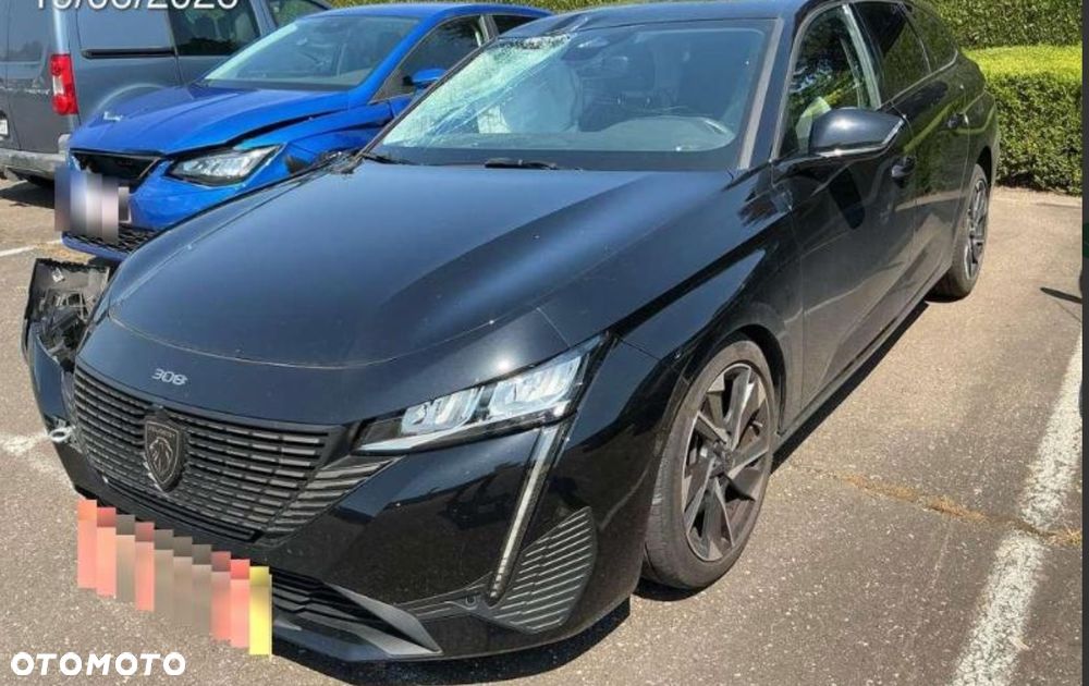 Peugeot 308 180 e-EAT8 GT - 2