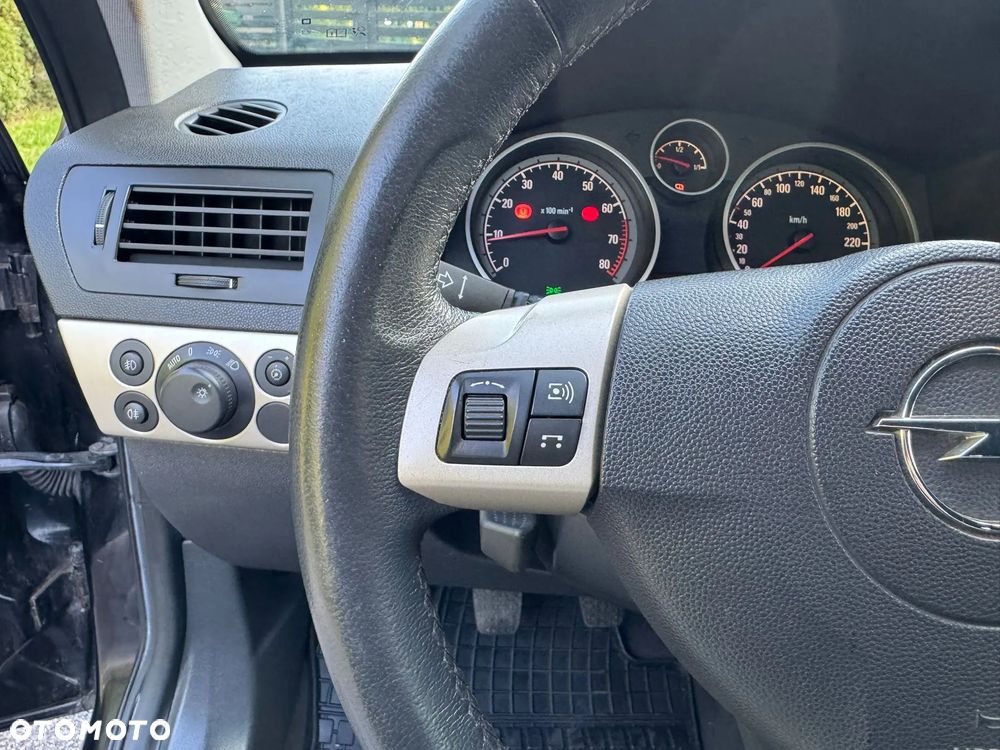 Opel Astra 1.6 Caravan Easytronic Edition - 23