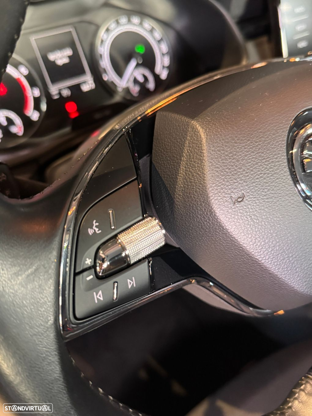 Skoda Kamiq 1.0 TSI Style DSG - 17