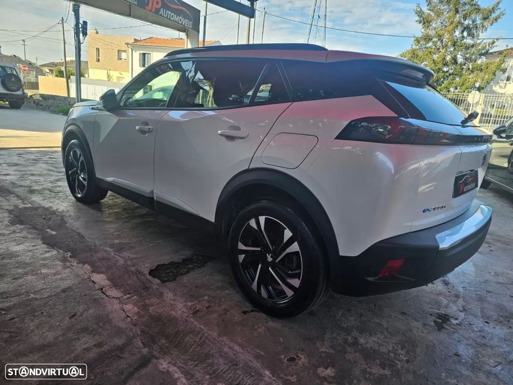 Peugeot e-2008 50 kWh Allure Pack - 5