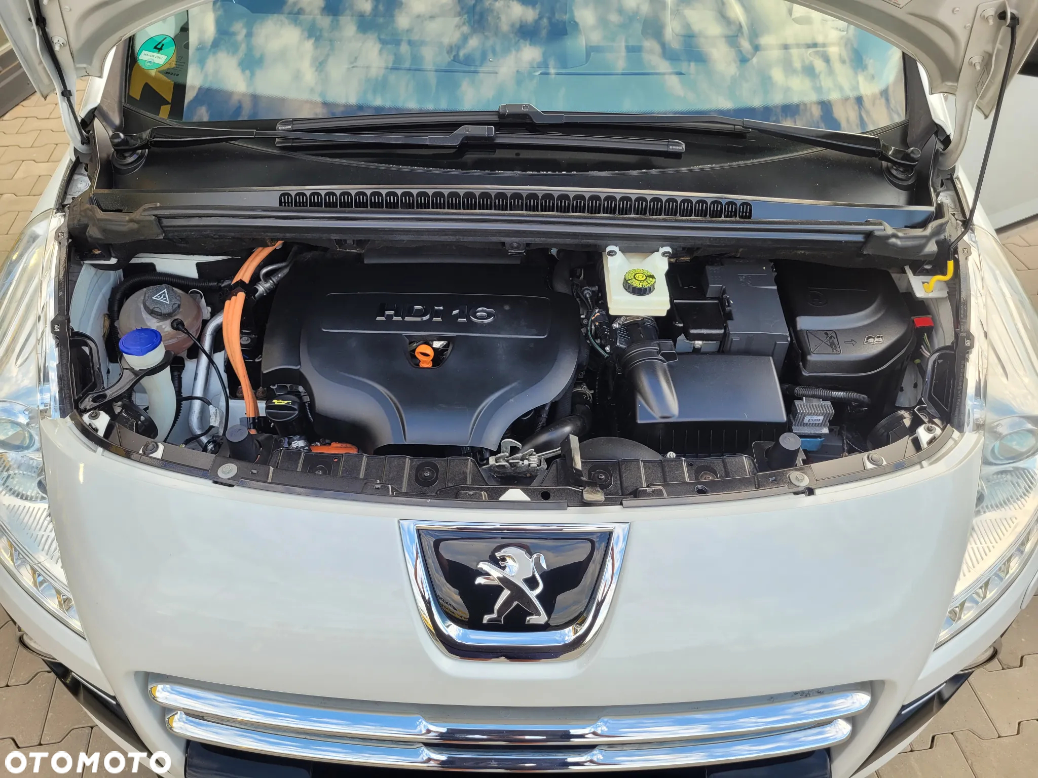 Peugeot 3008 HDi FAP 165 Automatik Allure - 23