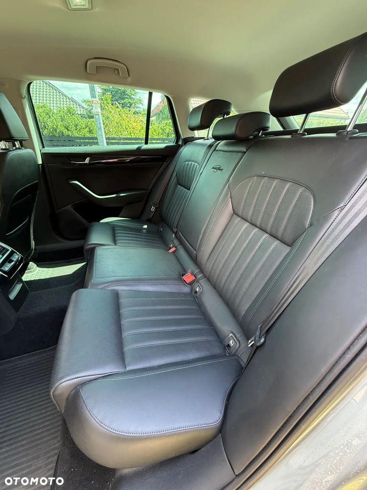 Skoda Superb 2.0 TDI SCR 4x4 L&K DSG - 22