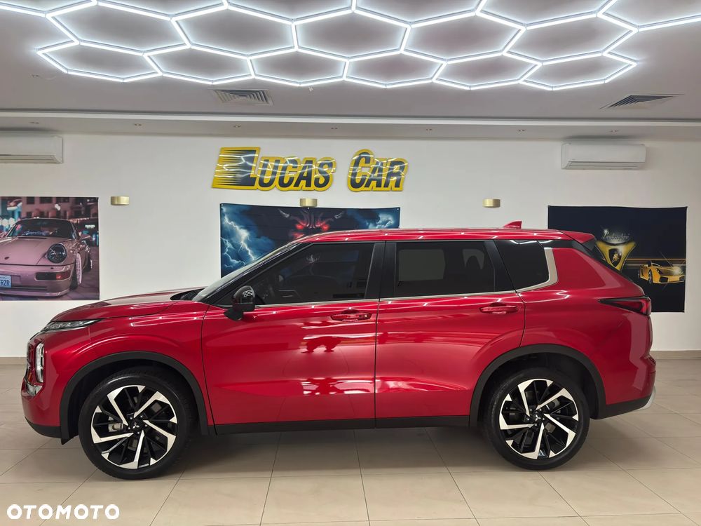 Mitsubishi Outlander - 7