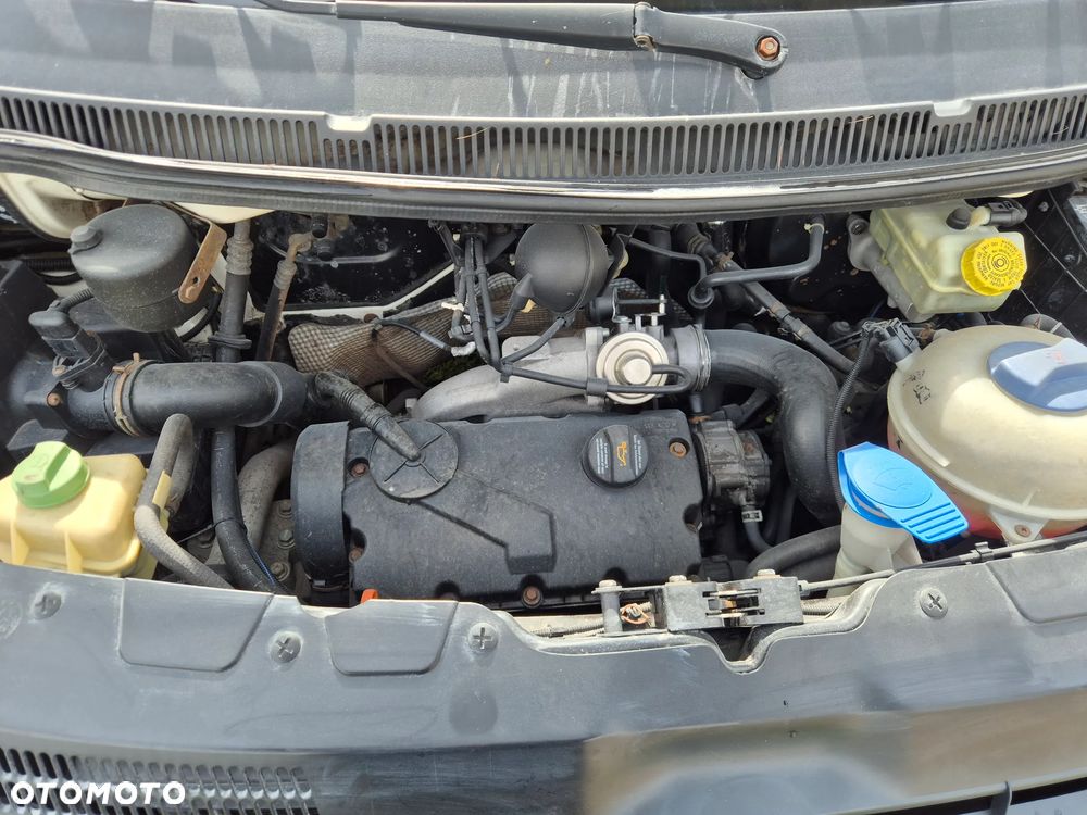 Volkswagen Transporter - 20